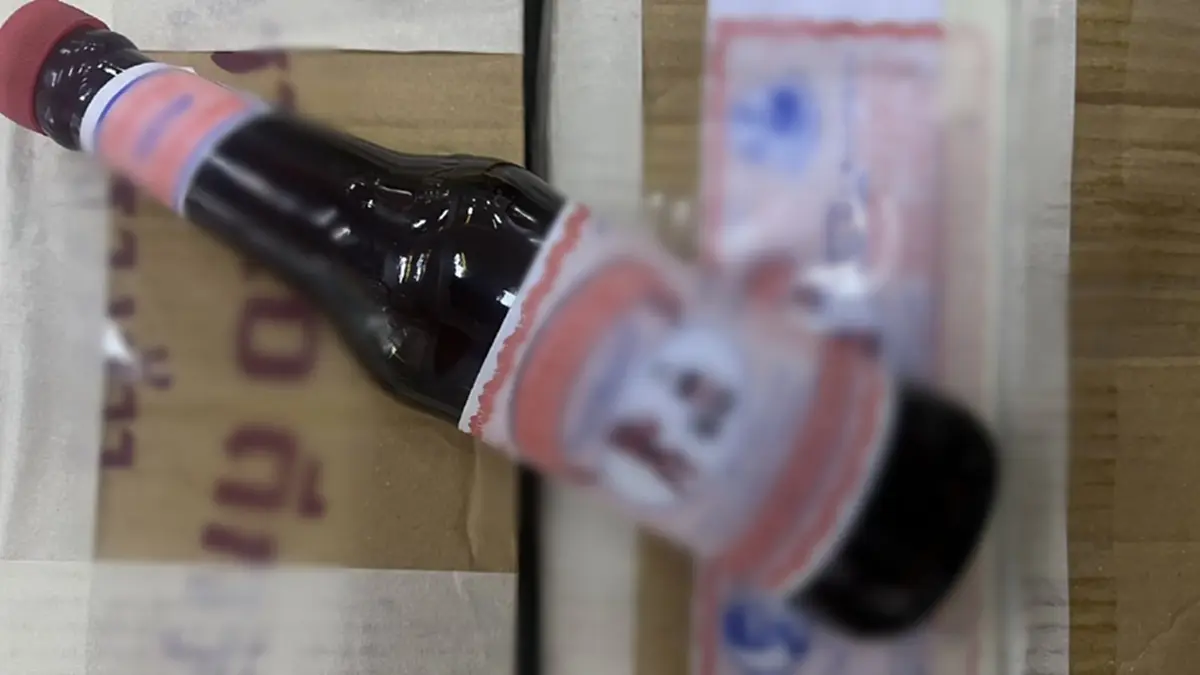 อ้วกพุ่ง บุกจับโรงงานผลิตยาสมุนไพรปลอม พบสารพิษอันตรายเพียบ