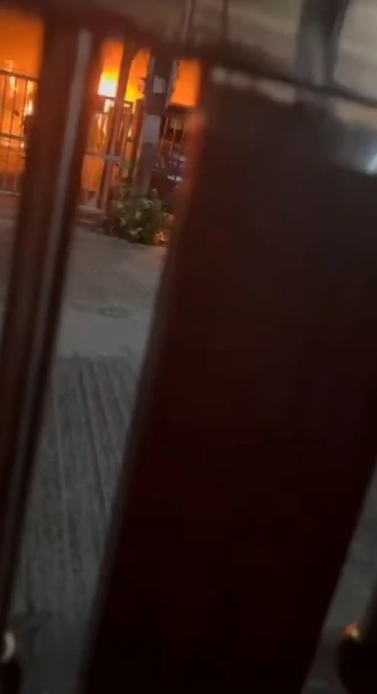 ถึงว่า 7 ชีวิต หนีออกมาจากบ้านไม่ได้ หลังเกิดเหตุไฟไหม้