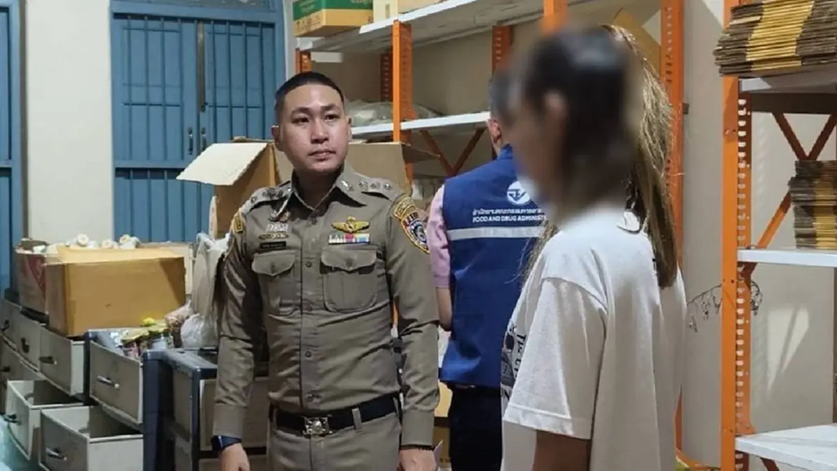 บุกทลายแหล่งสมุนไพรเถื่อนกลางกรุง ยึดเพียบกว่า 5 ล้าน