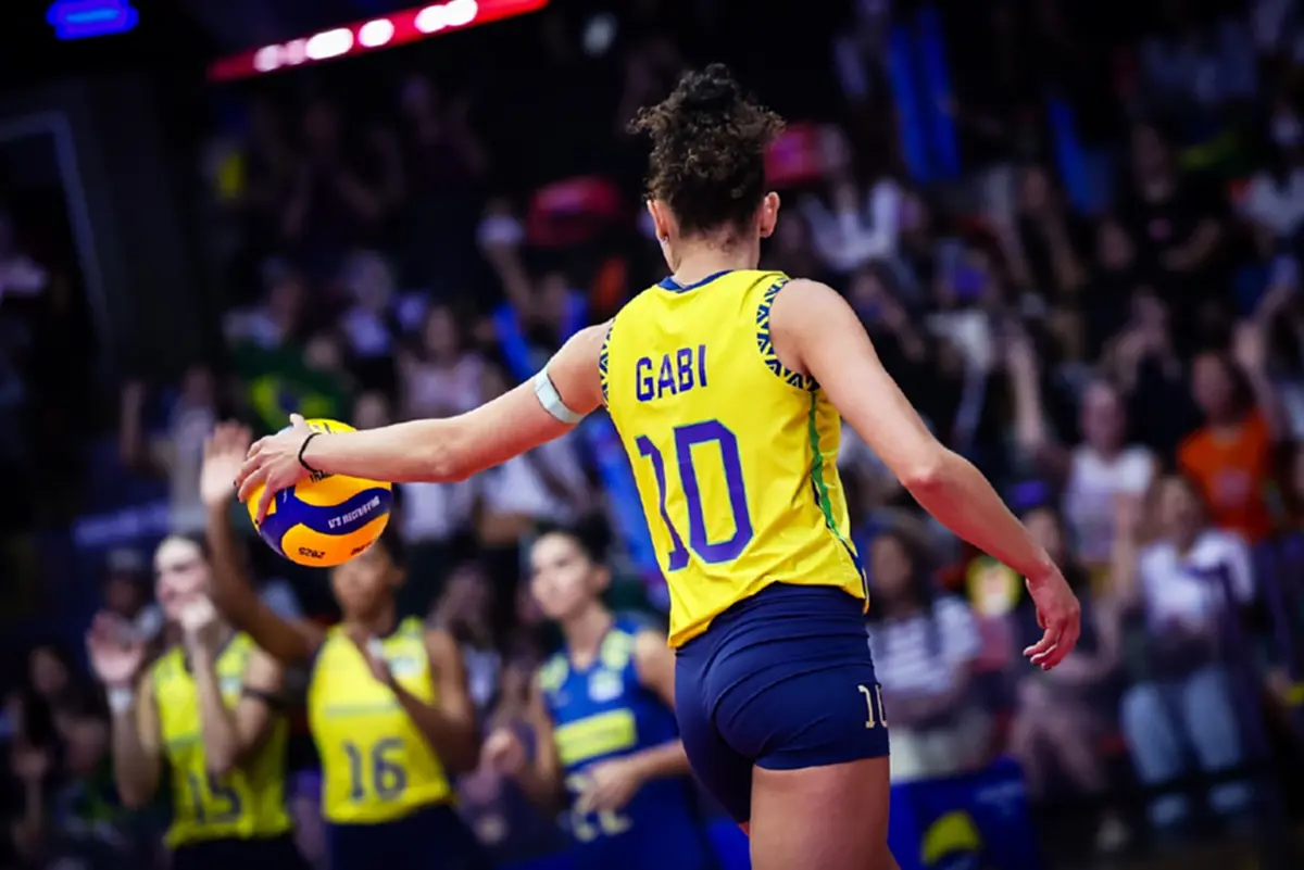 กรี๊ดสนั่น ยืนยันแล้ว "กาบี้" เปิดตัวคบแฟนสาว ดีกรีไม่ธรรมดา