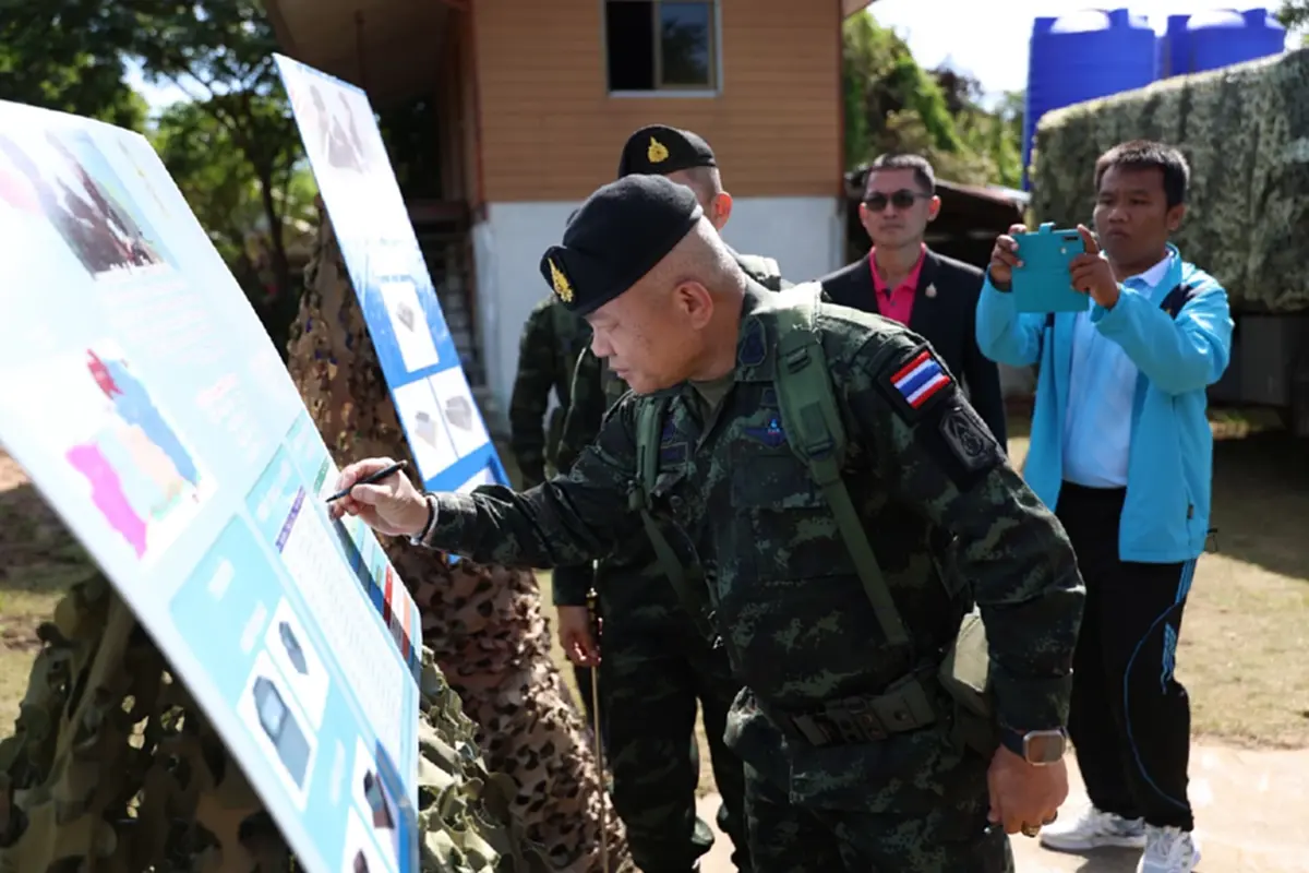 เปิดแบบ\"รั้วชายแดนไทย-กัมพูชา\" พร้อมถนนตรวจการณ์ตลอดแนว