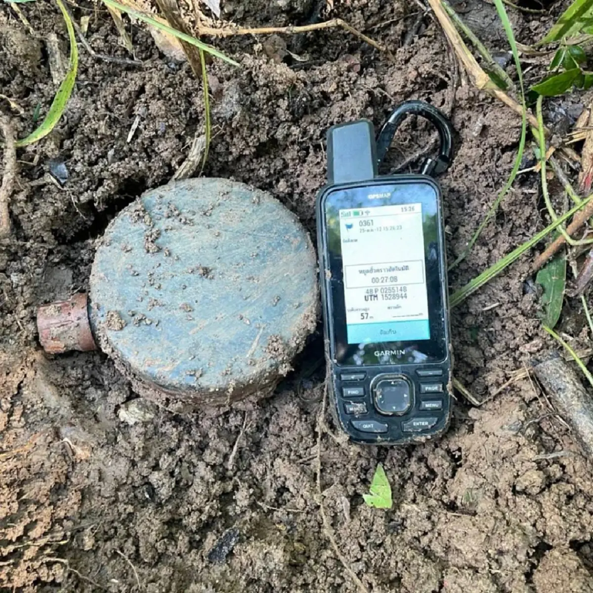 กกล.บูรพา รายงานตรวจพบทุ่นระเบิดเพิ่มอีก 2 ทุ่น ในพื้นที่บ้านหนองหญ้าแก้ว