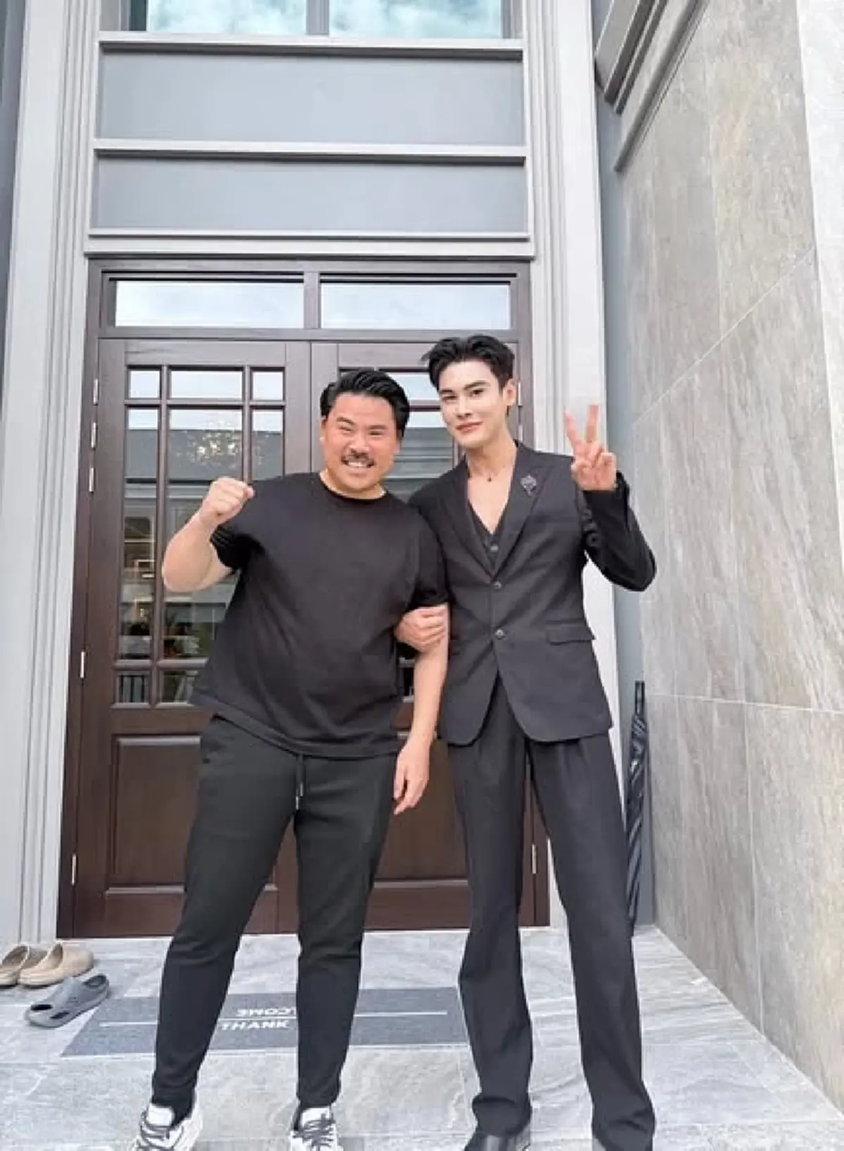 ยอดวันแรก กัน จอมพลัง ไลฟ์ขายของ FC เชียร์ อยากเห็น ณวัฒน์ ร่วมด้วย