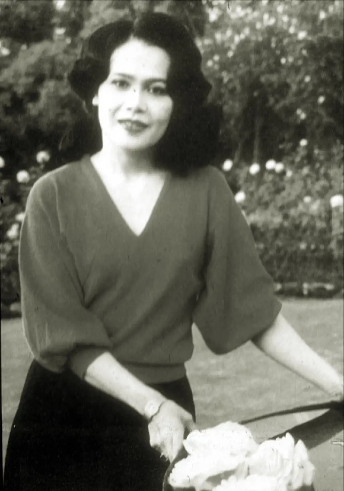 พระราชประวัติ สมเด็จพระนางเจ้าสิริกิติ์ พระบรมราชินีนาถ พระบรมราชชนนีพันปีหลวง