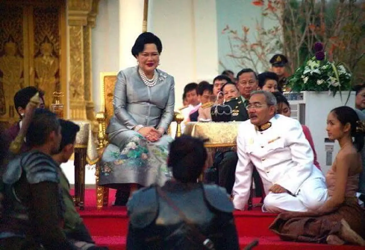 แอฟ ทักษอร น้อมรำลึกพระมหากรุณาธิคุณ สมเด็จพระพันปีหลวง