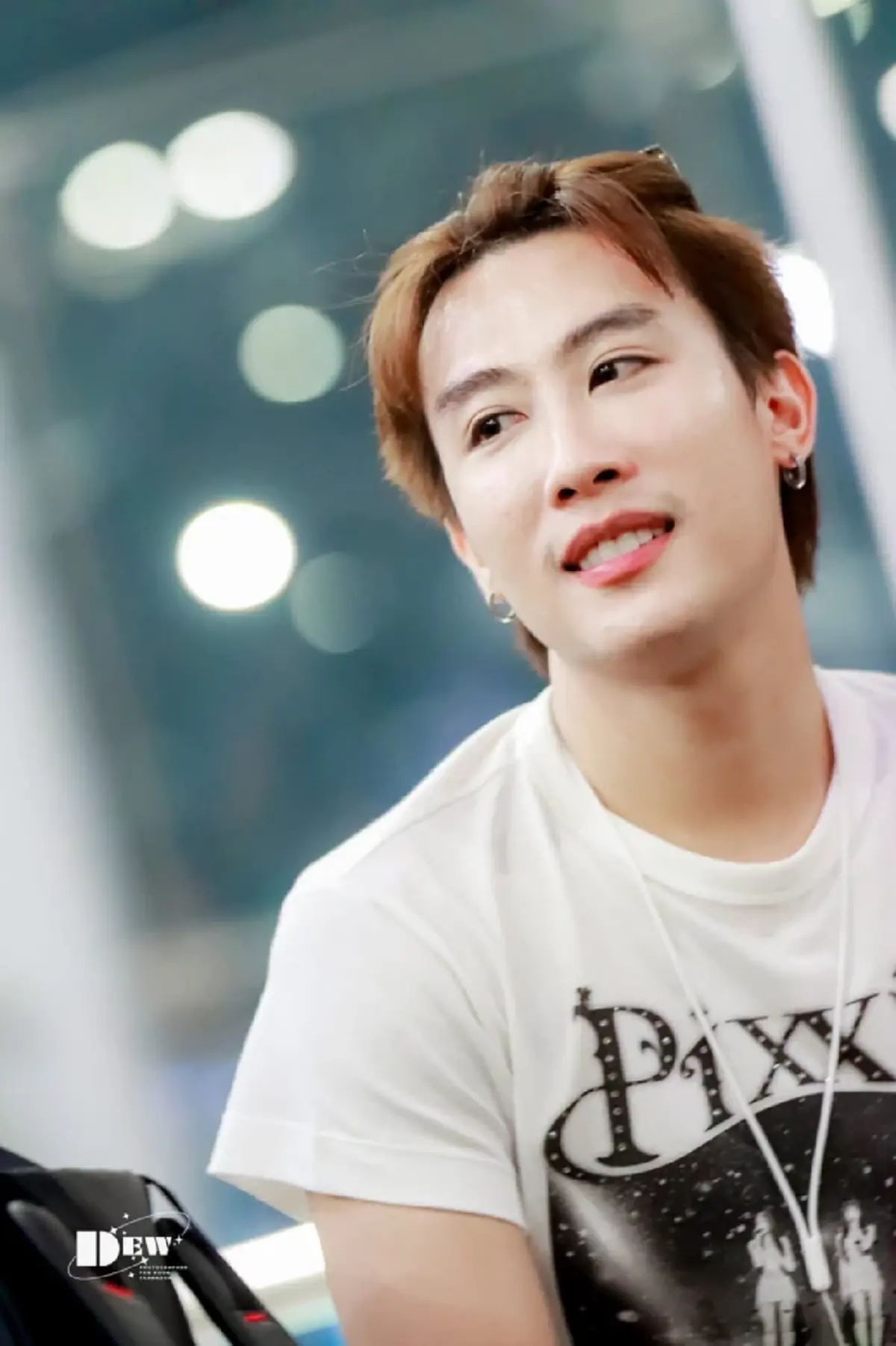 นุ๊ก ธนดล โชว์ของขวัญวันเกิดชิ้นใหญ่ แฟนคลับแห่ส่องบ้านเลขที่