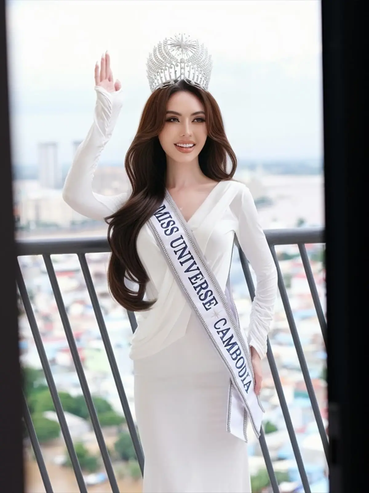 แม่มิสกัมพูชาห่วงลูก มาประกวด MU 2025 ที่ไทย เห็นนามสกุลแล้วเอ๊ะ