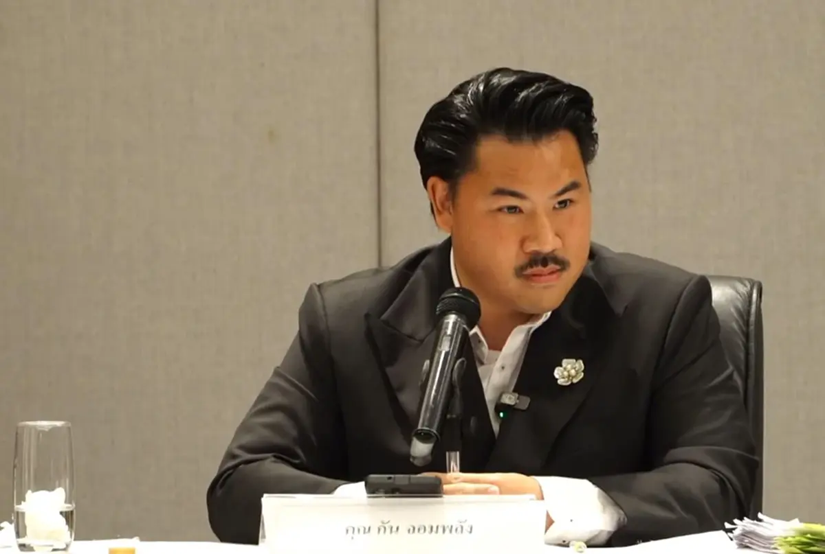 เปิดภาพในสำนักงาน "มูลนิธิ กัน จอมพลัง ช่วยสู้" เห็นแล้วตกใจ