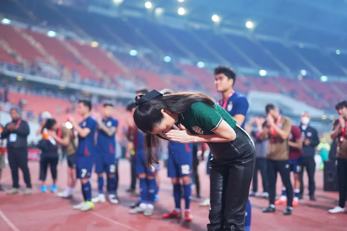 "มาดามแป้ง"มาแล้ว แจงปม"อิชิอิ"โดนปลดฟ้าผ่าพ้นทีมชาติไทย