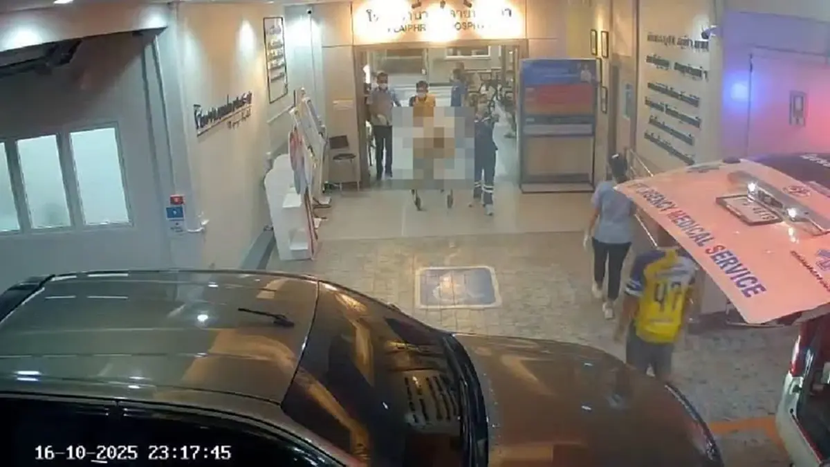 หนุ่มขับกระบะ เปิดใจเล่าอีกมุม สาเหตุจอดขวางรถฉุกเฉิน