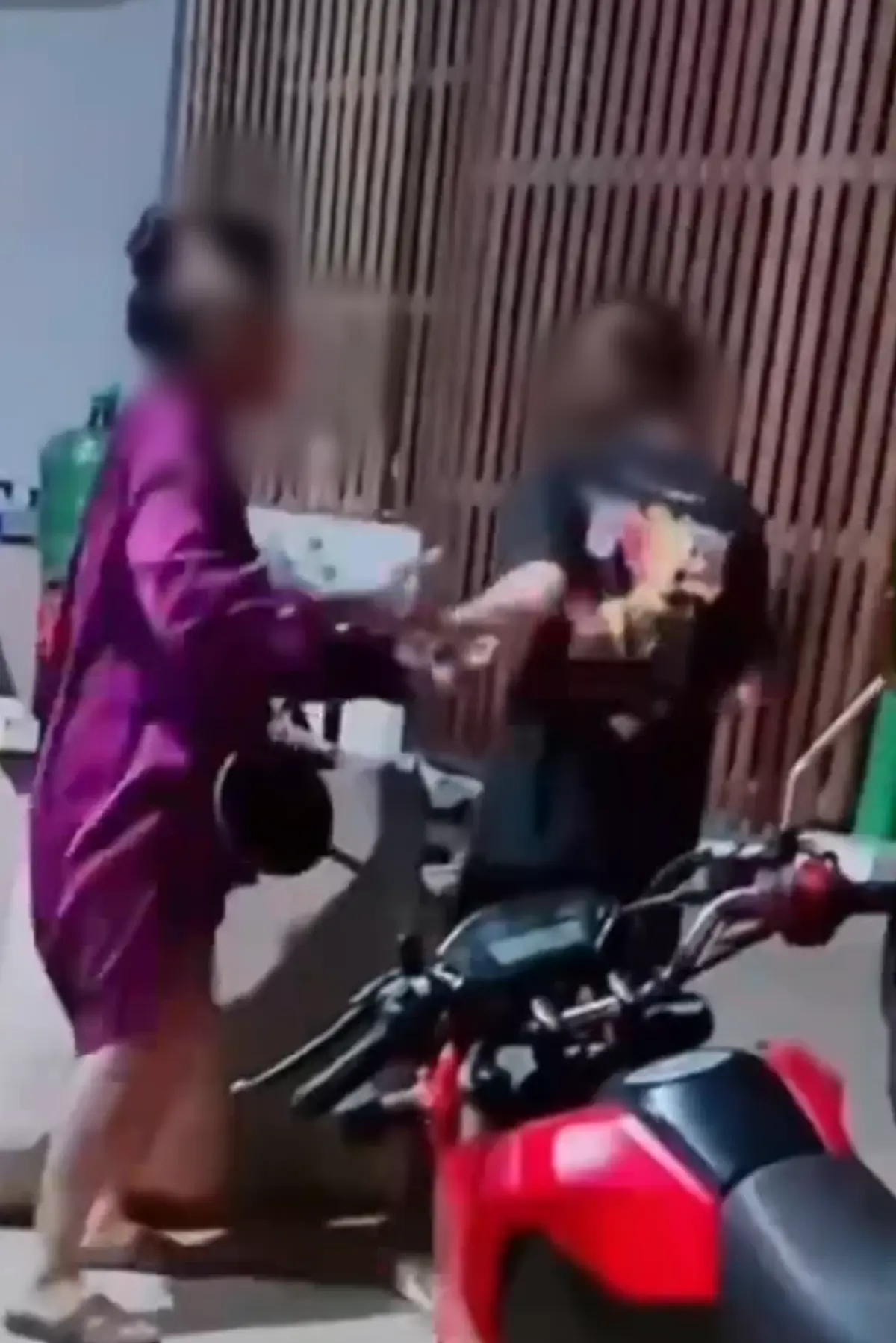 สุดช้ำ ดาวTikTok เจอคาตา สามีแอบกินตับลูกน้องสาวที่สนิท