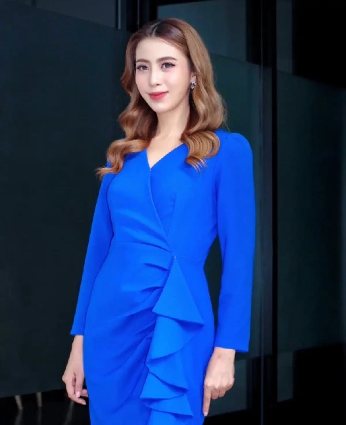 รู้จัก เฟิร์น สุชาดา ผู้ประกาศข่าวคนใหม่ หลัง สรยุทธ เปิดตัวฮือฮา