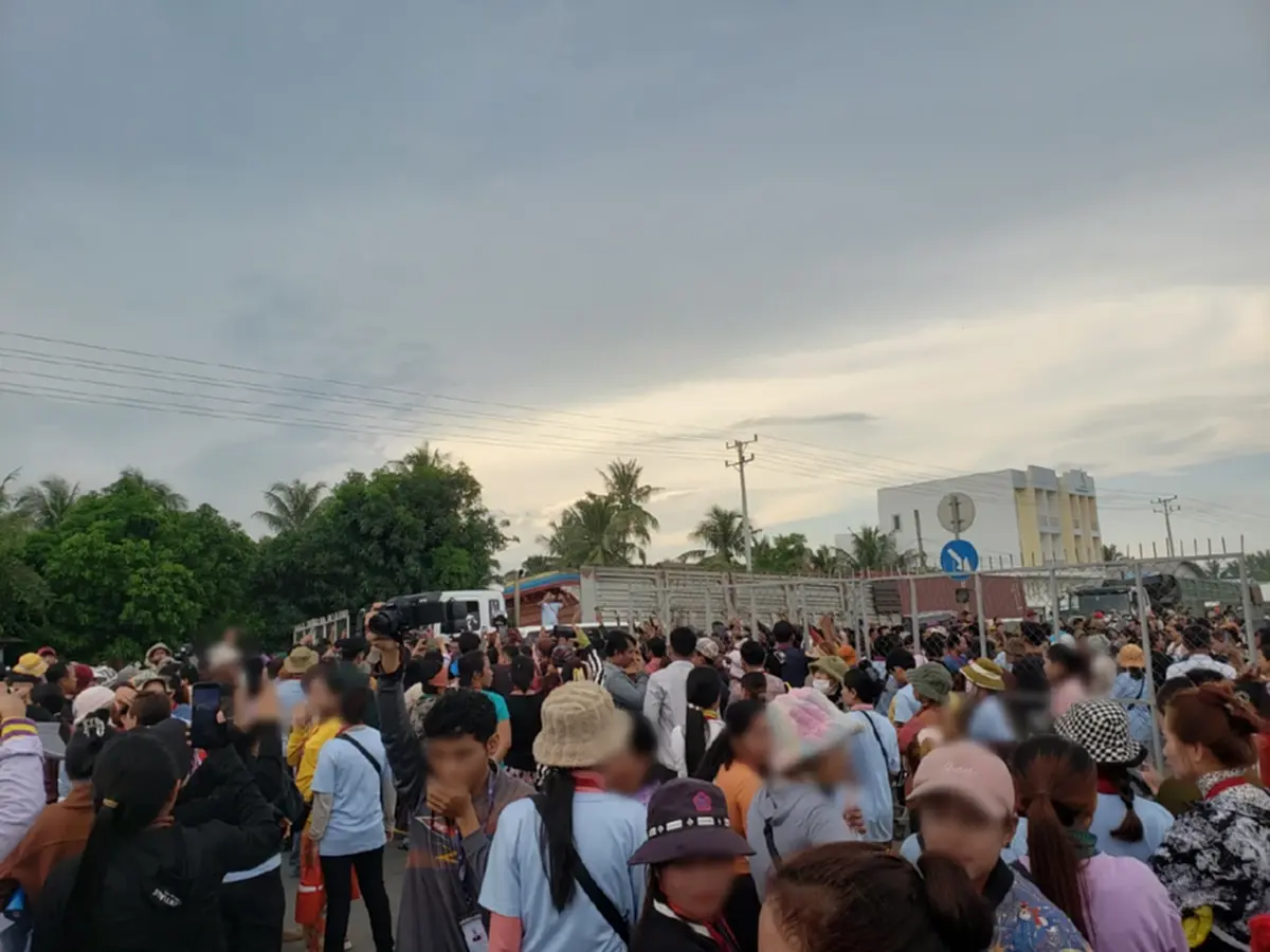 แรงงานเขมร ลุกฮือประท้วง กดดันรัฐบาลแก้ปัญหาค่าแรง-สวัสดิการ