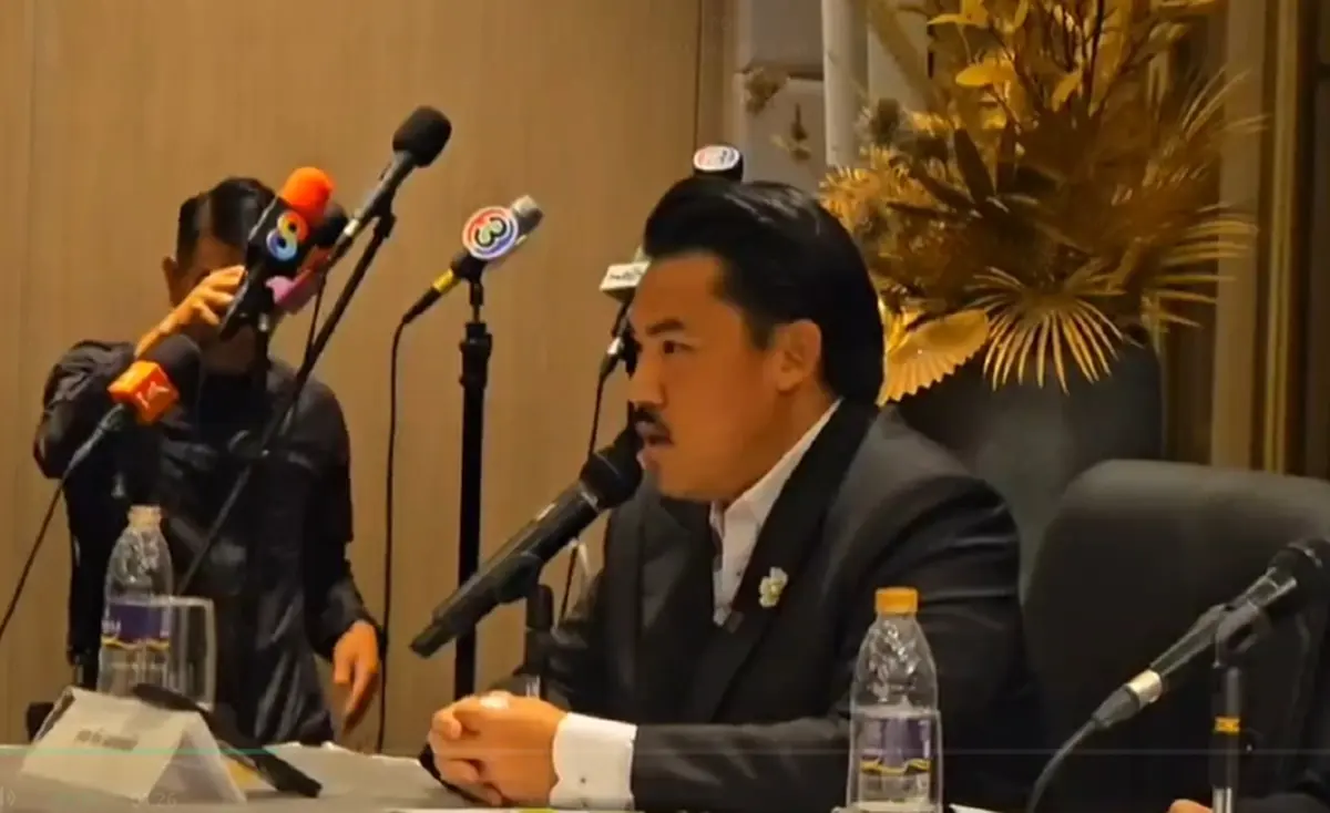 ไฟลุก "สส.ไอซ์  รักชนก" ประจันหน้า "กัน จอมพลัง" จี้ถามเดือด