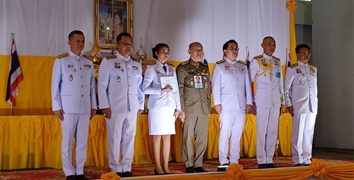 ในหลวง พระราชทานเงิน 42 ล้านบาท เพื่อสร้างอาคารโรงพยาบาลพนมดงรัก