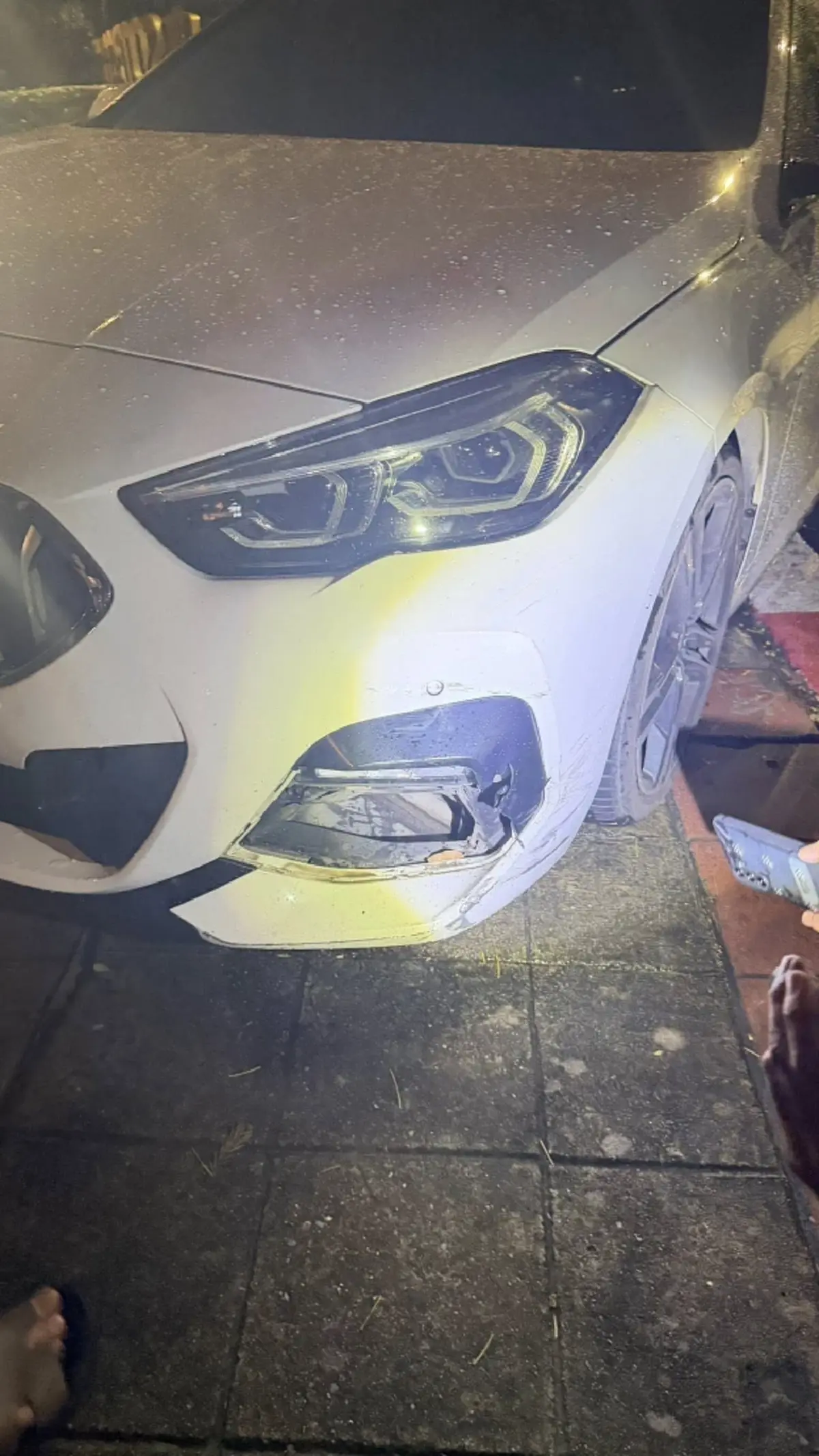 ฟาดเคราะห์ \"ธัญญ่า อาร์สยาม\" รถเกิดอุบัติเหตุ แฟนๆ แห่ส่องเลขทะเบียน