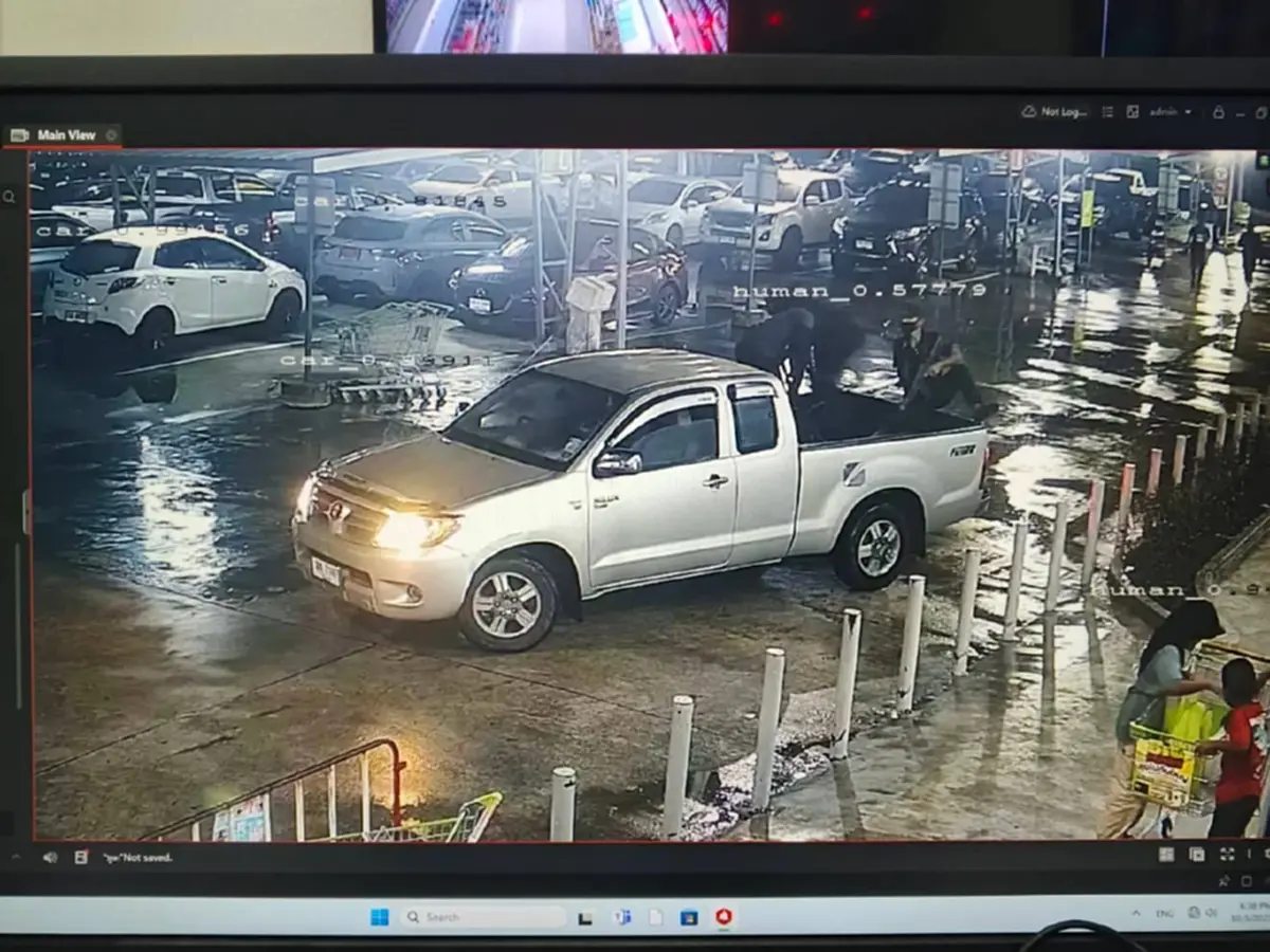 ล่า 2 กระบะ คนร้ายปล้นทองสะท้านเมืองสุไหงโก ลก กวาดเกลี้ยง 400 บาท