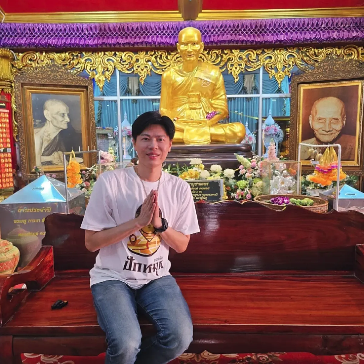 \"เอ็ม หัตถ์เทพ\" โพสต์ภาพคู่ \"บอย ท่าพระจันทร์\" ประกาศชัด