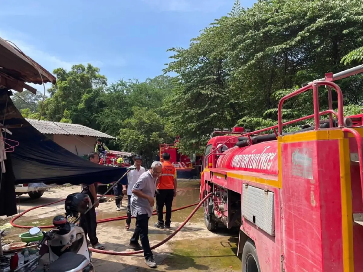 เกิดเหตุโรงงานพลุระเบิด จ.อ่างทอง มีผู้รับบาดเจ็บ 1 คน