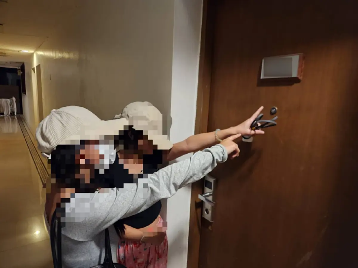 ตำรวจบางรักบุกช่วย 2 เด็กสาว 17 ถูกแม่เล้าวัย 29 หลอกมาขาย