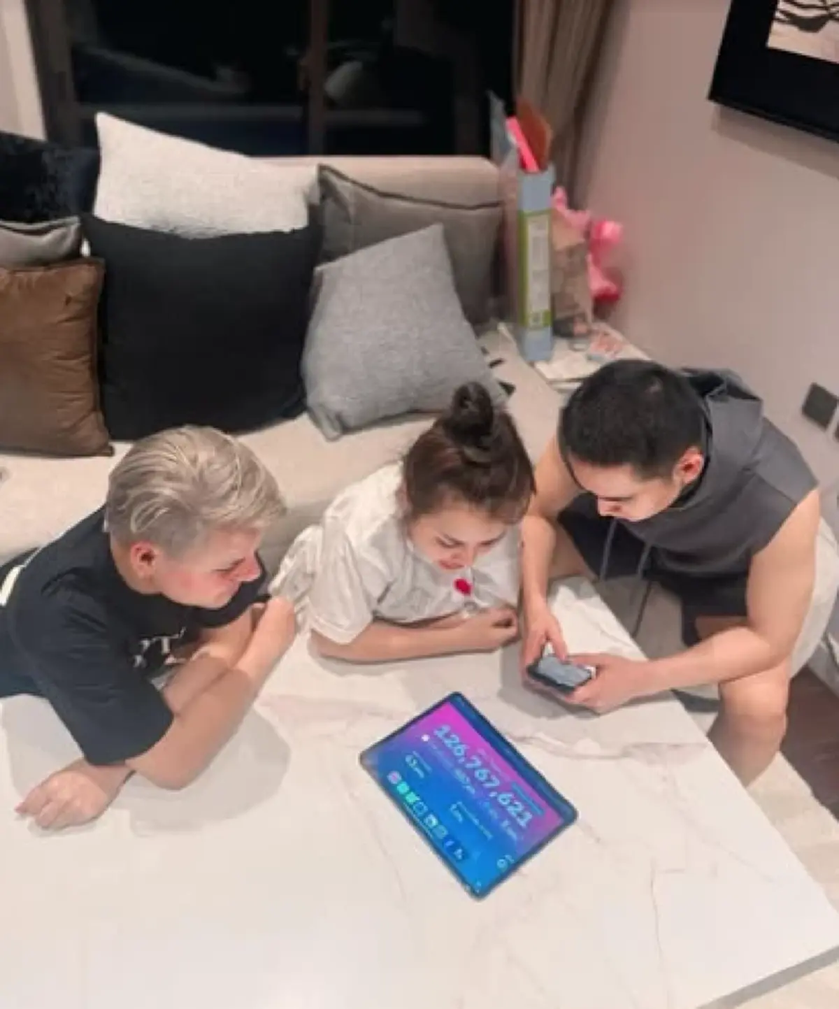 ปังเกินต้าน "ณวัฒน์" โชว์ยอดคอมมิสชันคู่สแตนดี้เจนนี่ ไม่ธรรมดา