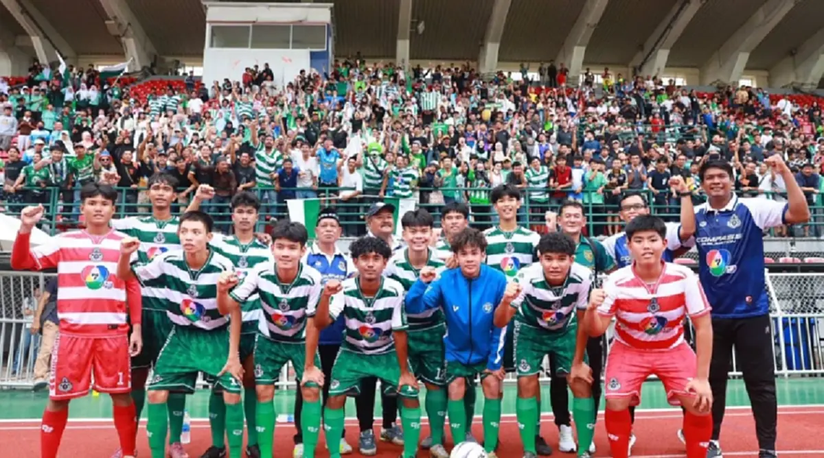 สวยมาก เปิดโฉมหน้าคู่ชีวิต \"ครูสกล\" ร่วมทุกข์ร่วมสุขกันมา 30 ปี