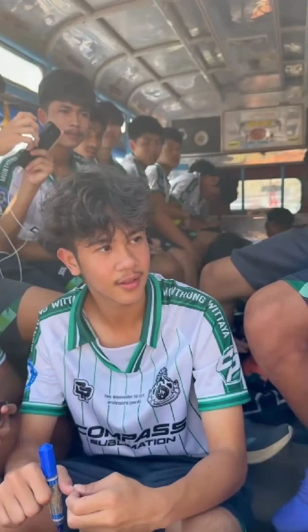 "ดูบอลสด" หมอนทองวิทยา vs บอยท่าพระจันทร์ บอลสด หมอนทองวิทยา ดูฟรี