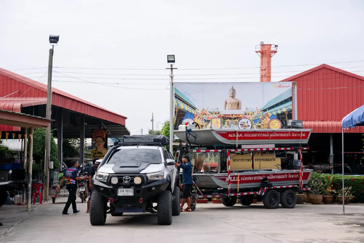 วัดกลางบางพระส่งทีมตอบโต้ภัยพิบัติ นครปฐมช่วยน้ำท่วมหาดใหญ่