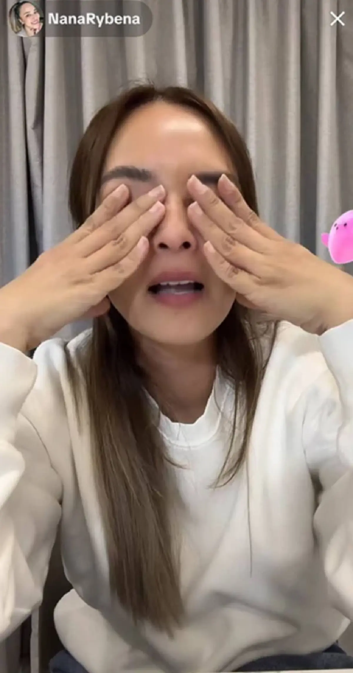 นานา ร่ำไห้ เล่าสาเหตุที่ทำให้ตัวเองกลายเป็นหนี้ 400 ล้าน 