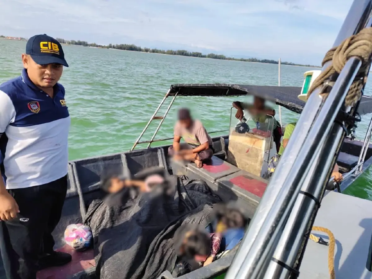 ไล่ล่ากลางน้ำ จับแก๊งลอบขนต่างด้าวใช้สปีดโบ๊ทหนีข้ามแดน