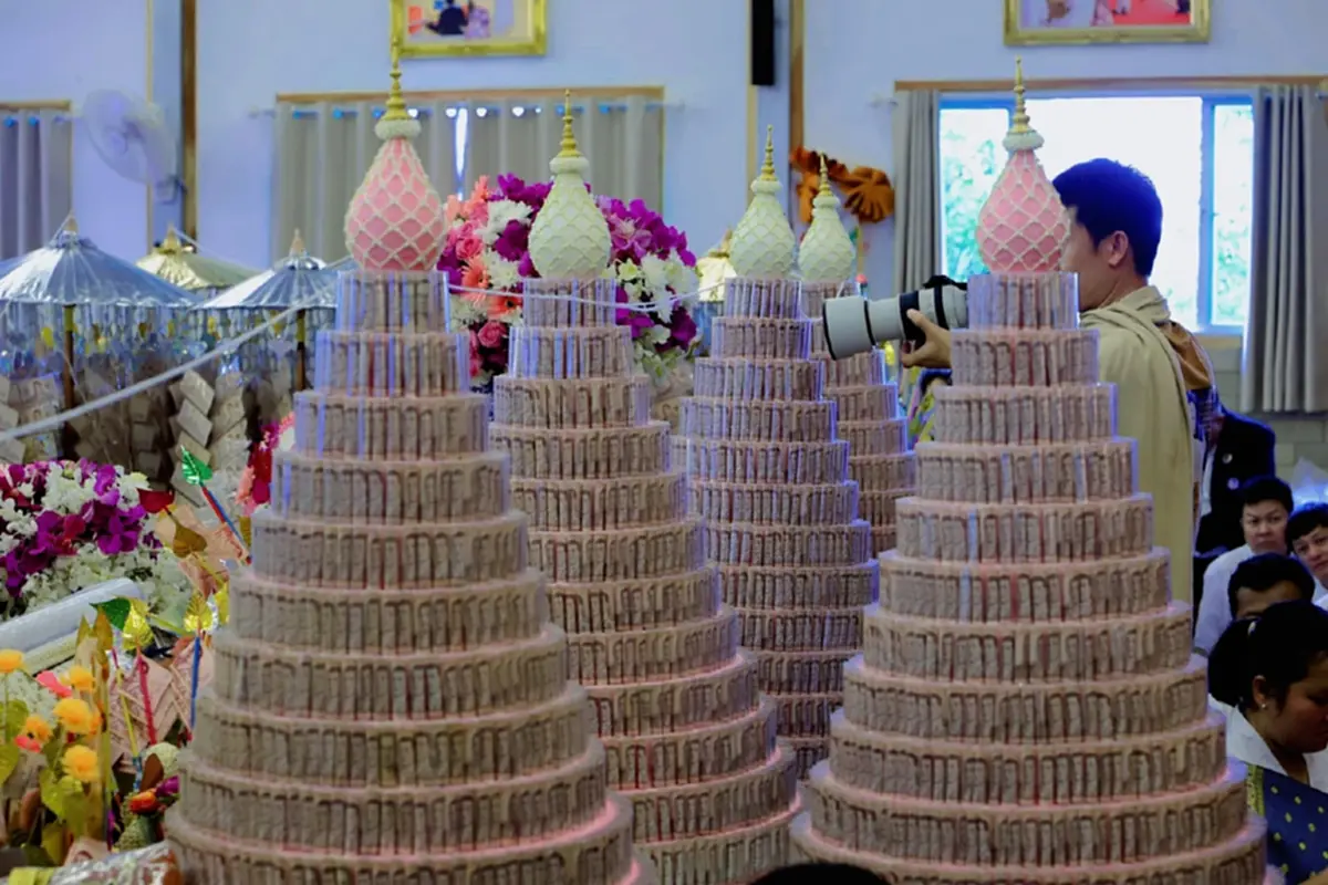 "กฐินพระสิ้นคิด" ครั้งแรก - ครั้งสุดท้าย เห็นยอดกฐิน ลูกศิษย์สาธุ