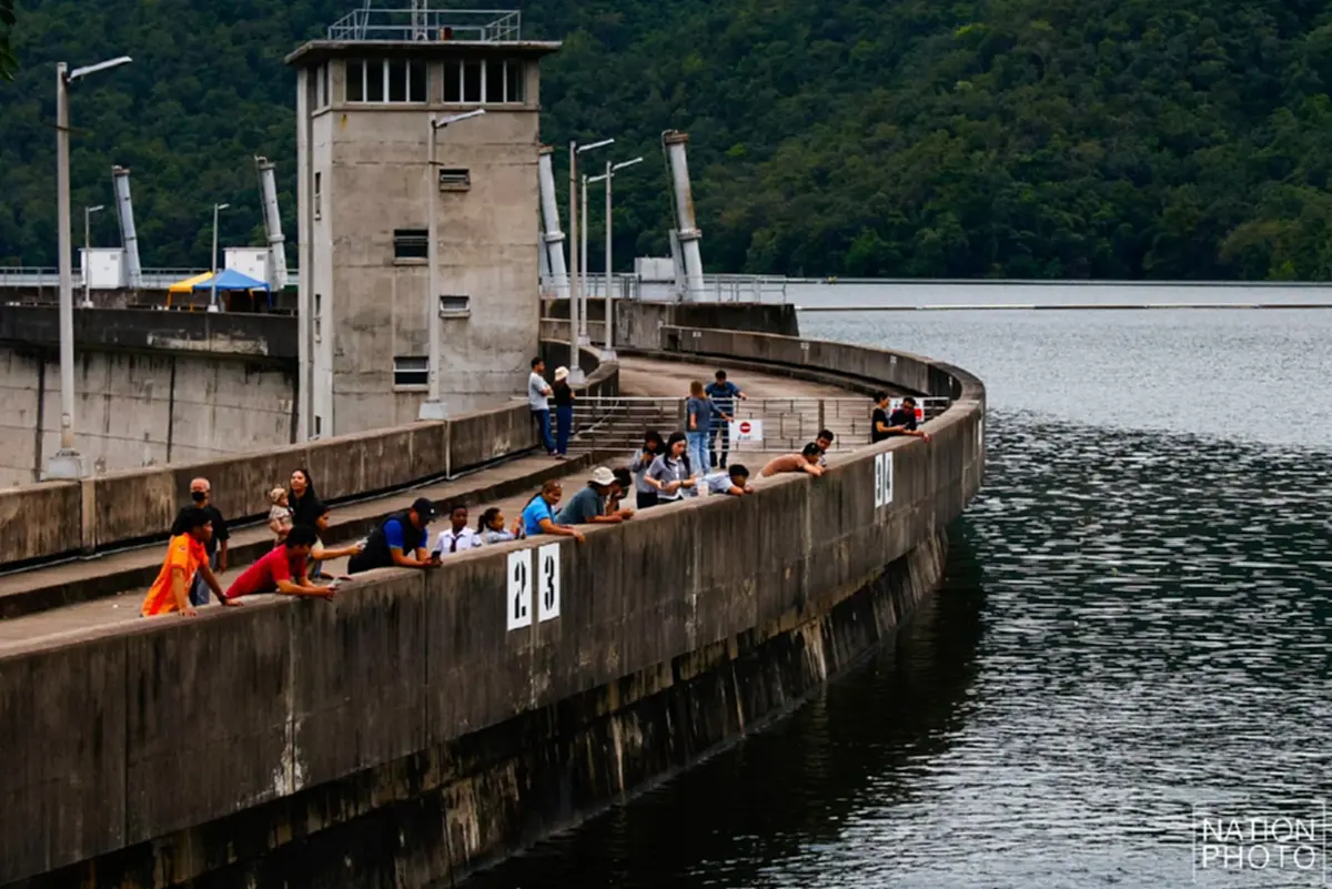 เขื่อนภูมิพลระดับน้ำสูงสุดในรอบปี เตรียมระบายวันละ 55 ล้าน ลบ.ม.