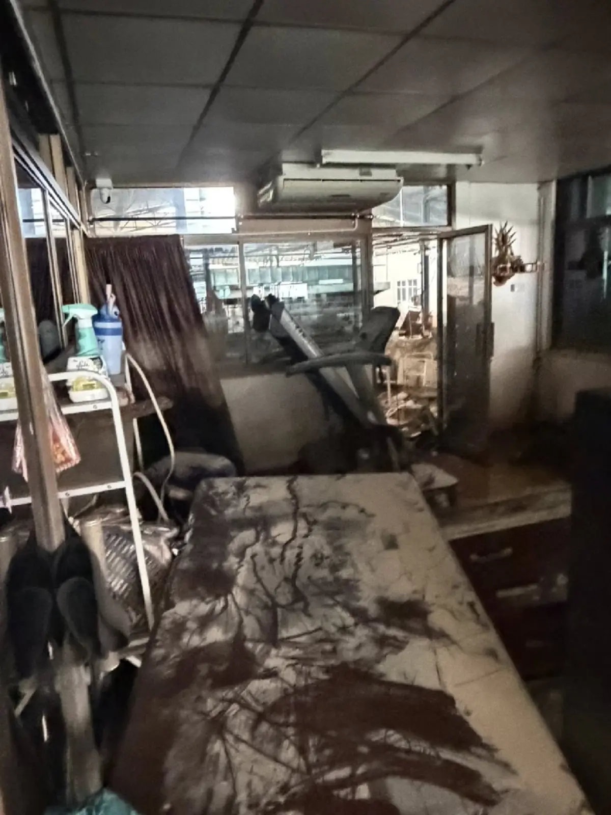 ร้านดังหาดใหญ่เผยภาพหลังน้ำลด เหมือนวันสิ้นโลก สัญญาจะขอตอบแทน