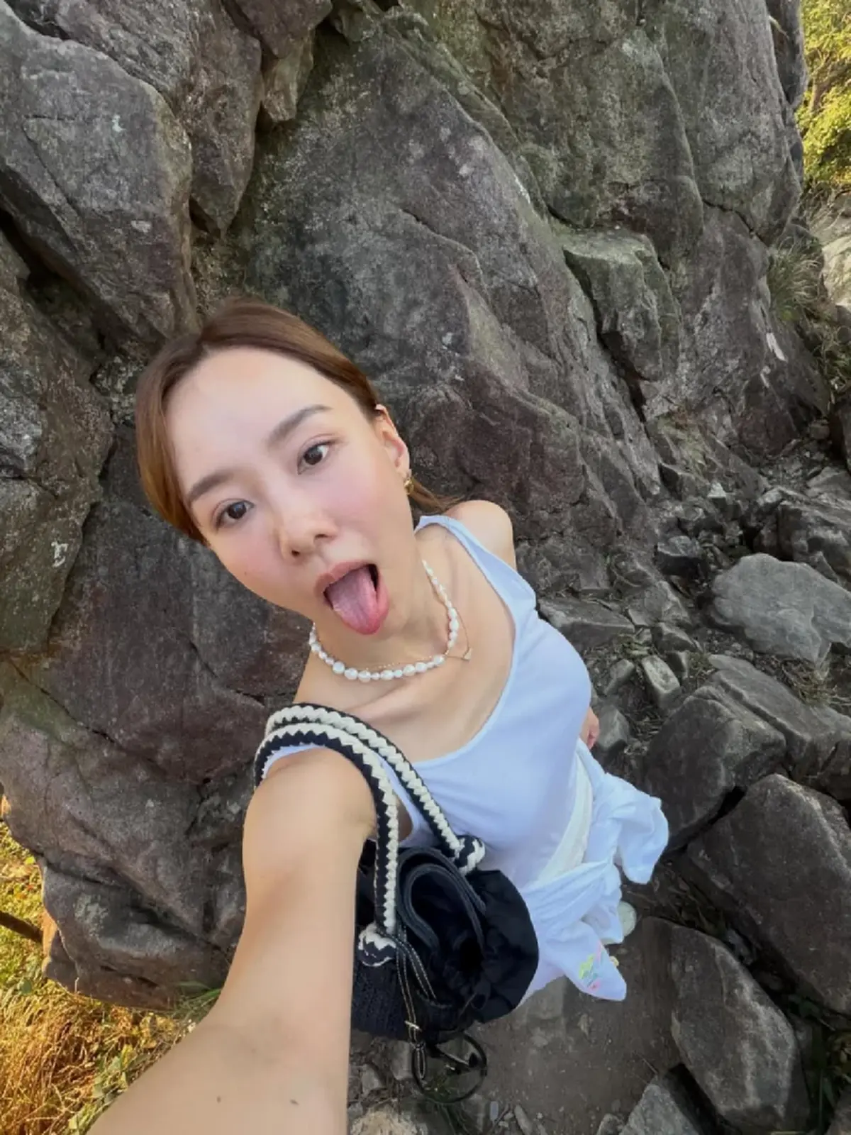 ทริปนี้แซ่บ เต้ย จรินทร์พร เผยภาพคู่หนุ่มหล่อ งานดีไม่ต้องซูม