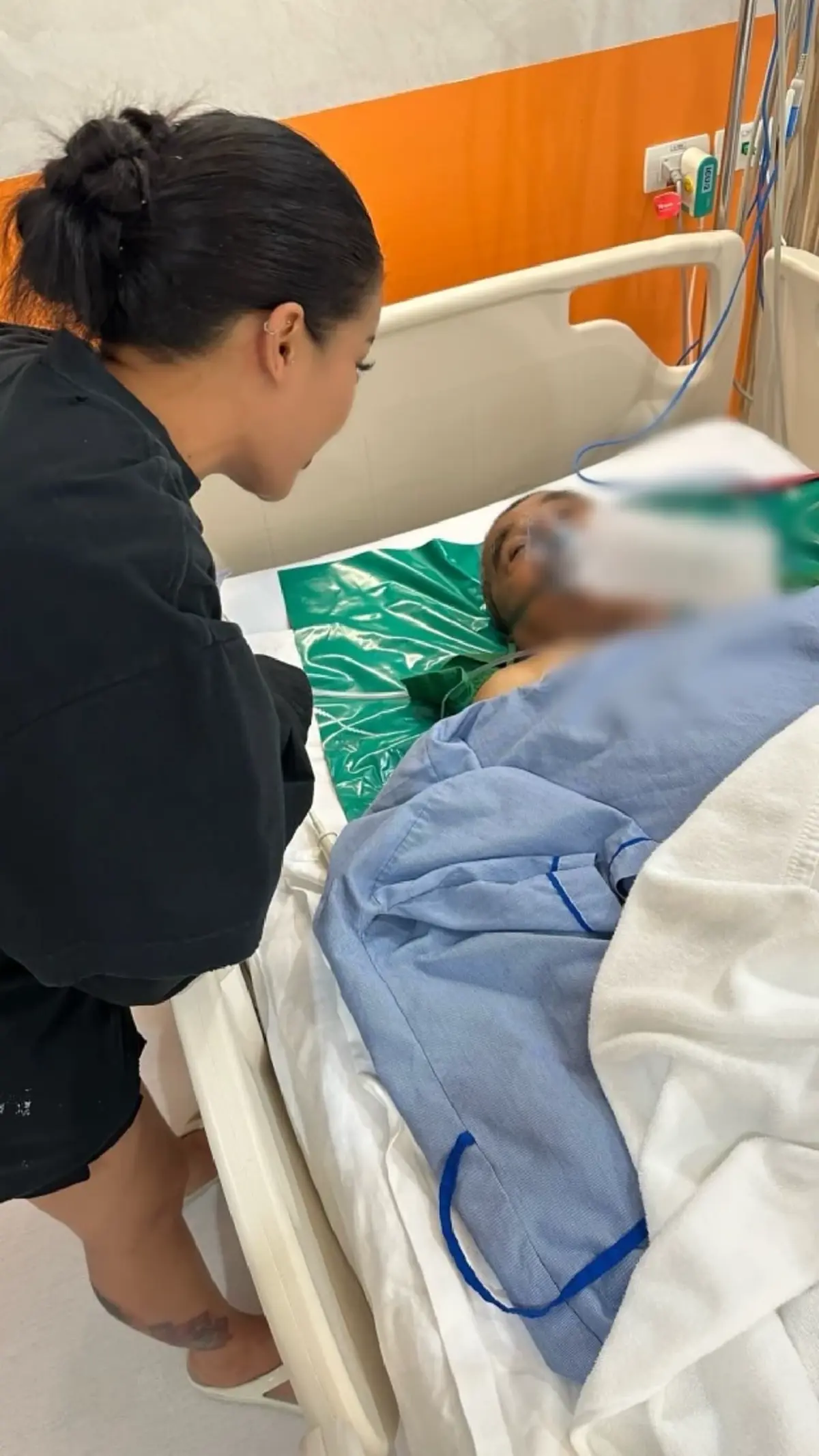 ส่งกำลังใจ "พิมรี่พาย" โพสต์ พ่อประสบอุบัติเหตุ บิ๊กไบค์ขาด 2 ท่อน