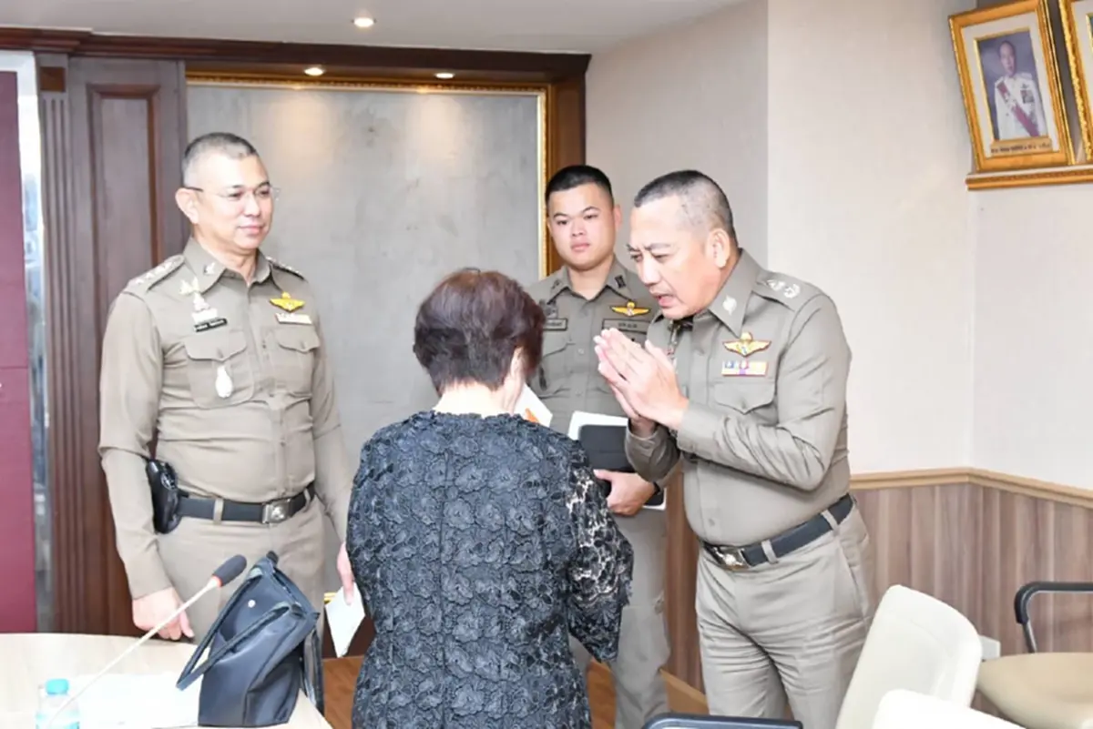 พยาบาลเกษียณ หลงกลโอนเกลี้ยง 30 ล้าน ญาติรุมเตือนถึงรู้ตัว