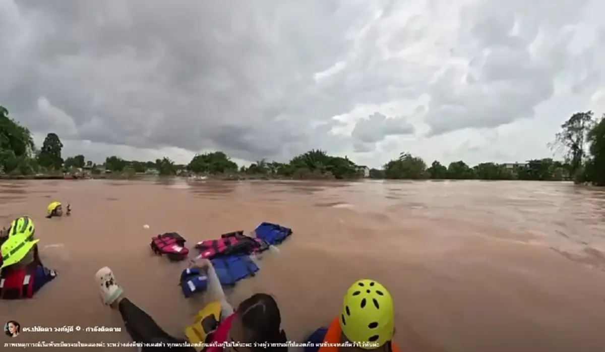 ระทึก เรือพันธมิตร บุ๋ม ปนัดดา จม จนท.ทั้งตะเกียกตะกาย ทั้งคว้าร่าง