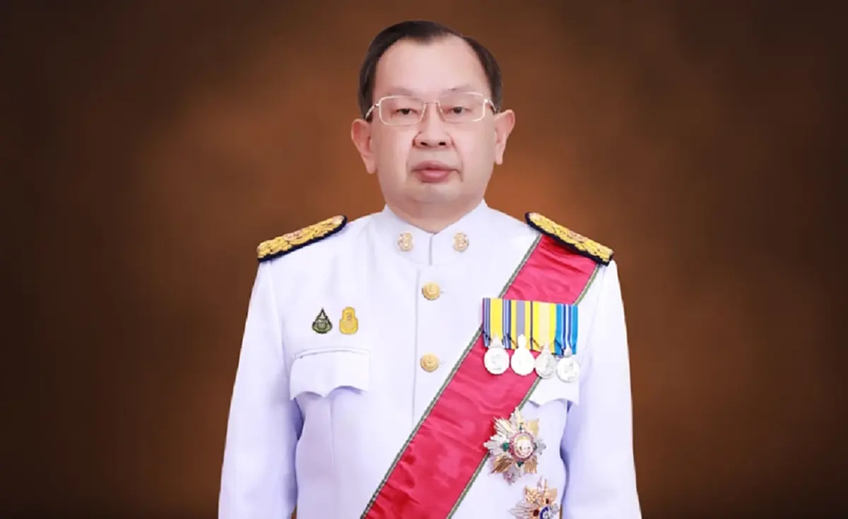 โปรดเกล้าฯ แต่งตั้ง"ทรงศัก สายเชื้อ"ประธานผู้ตรวจการแผ่นดิน