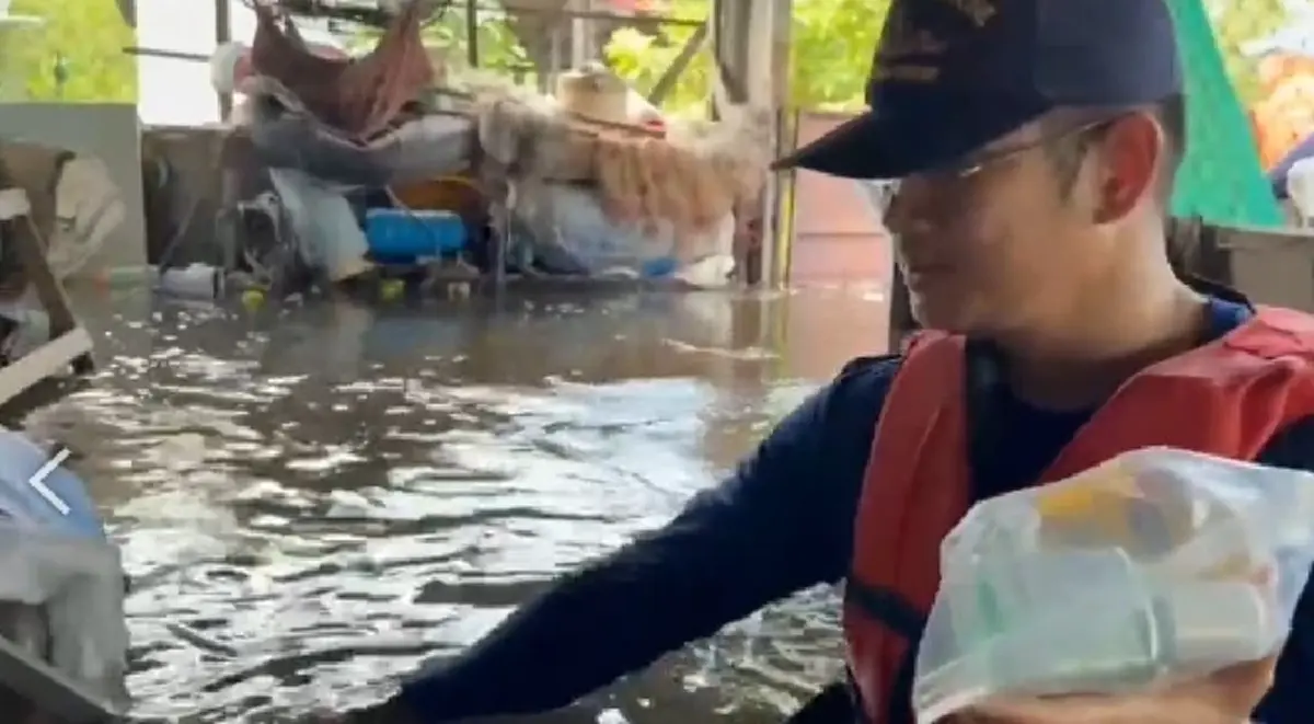 กองทัพเรือส่งชุดปฏิบัติการแพทย์ฉุกเฉิน ช่วยผู้ประสบภัยถึงบ้าน