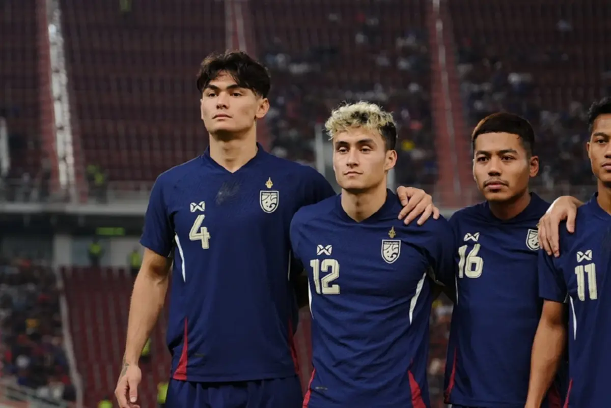 เทียบกันชัดๆ รายชื่อบอลไทยยุค"แอนโธนี ฮัดสัน" - "มาซาทาดะ อิชิอิ"