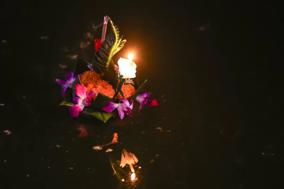 เปิดคำเตือน ความเชื่อโบราณ ลอยกระทงผิด เคราะห์จะกลับมาหาตัว