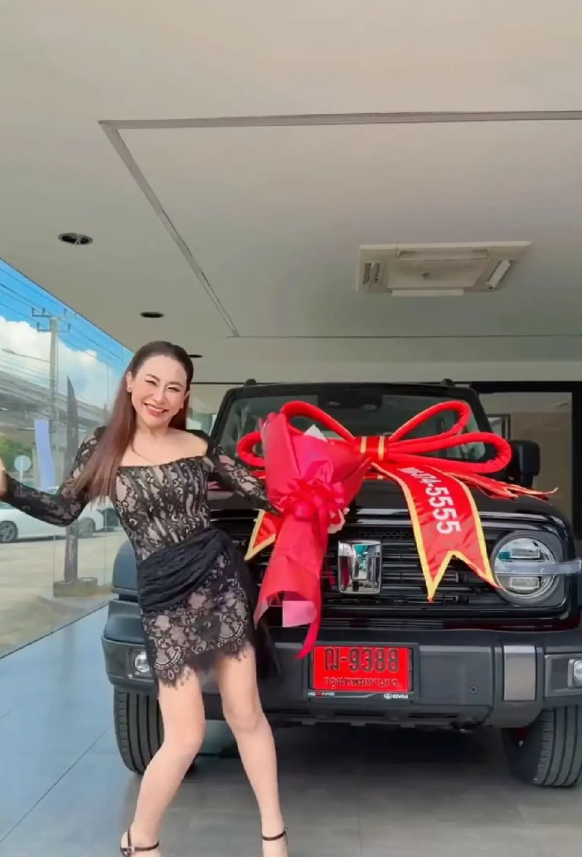 ส่องเลขทะเบียนรถ ลาล่า อาร์สยาม ฤกษ์งามยามดี ออกรถคันใหม่ป้ายแดง