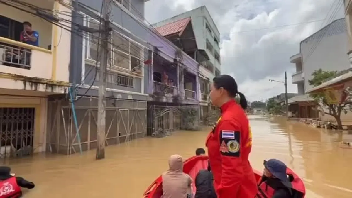 จุกอก บุ๋ม ปนัดดา ลุยช่วยน้ำท่วมหาดใหญ่ ได้ยินชาวบ้านพูดทั้งน้ำตา