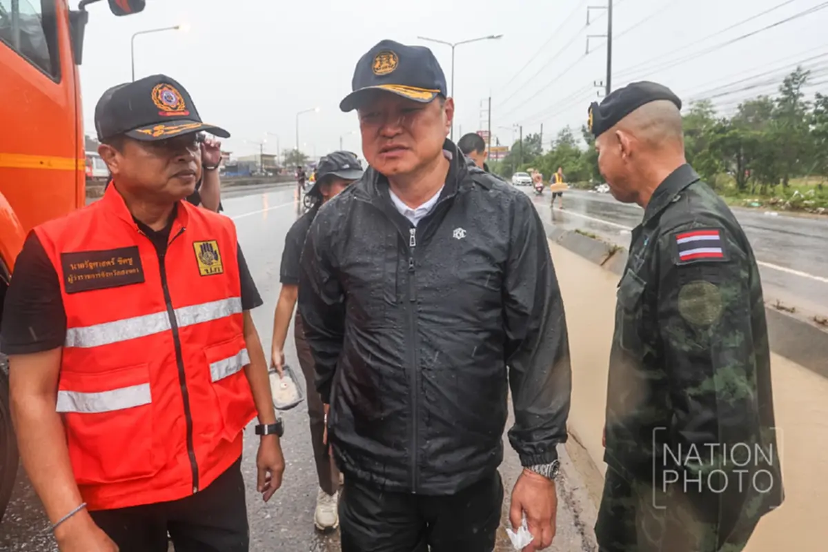 อนุทิน ประกาศปักหลักอยู่หาดใหญ่ ไม่มีเรื่องด่วนไม่กลับ