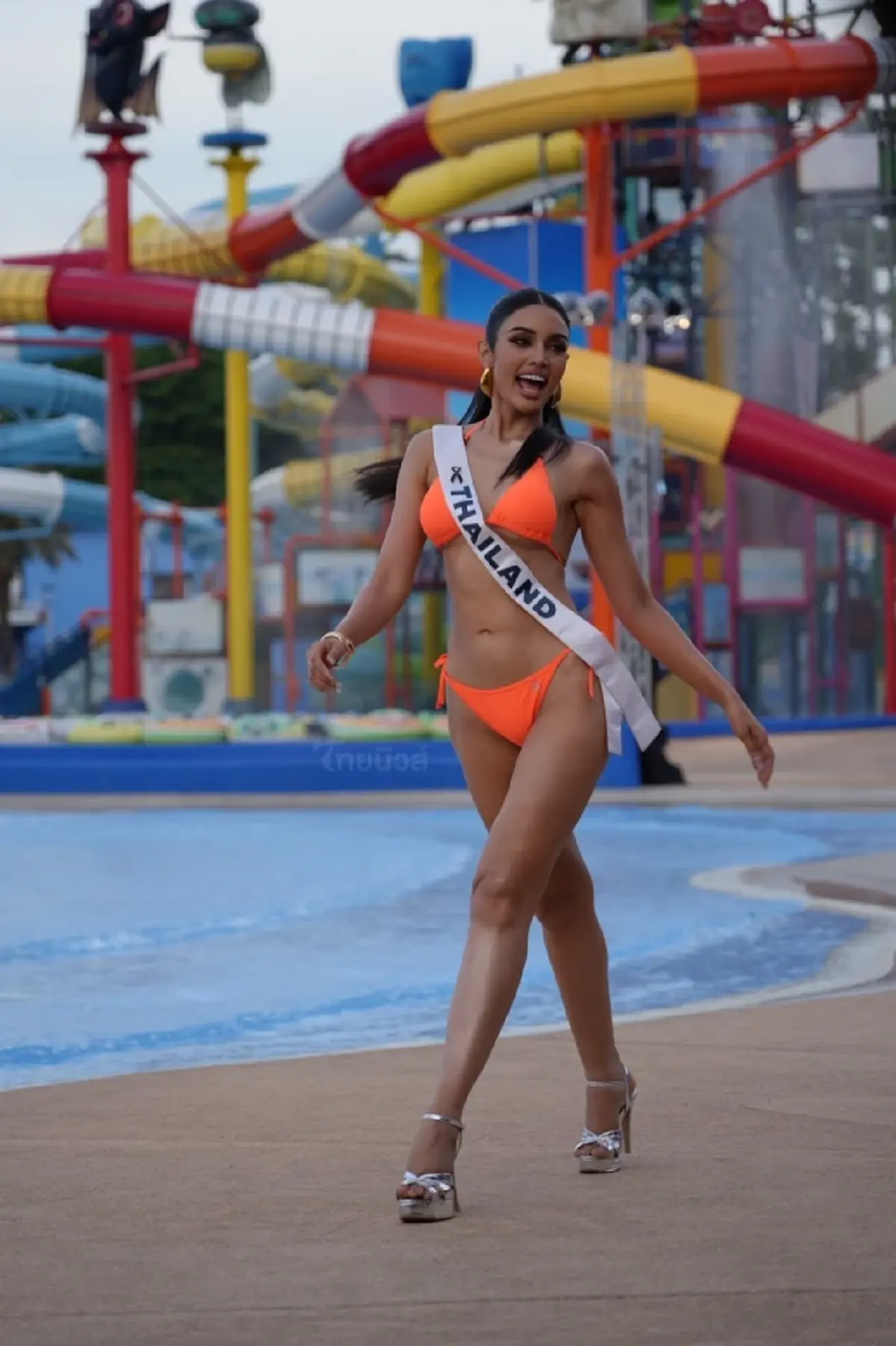 ชม แฟชั่นโชว์ชุดว่ายน้ำ Miss Universe 2025 ครั้งแรกของจักรวาล!