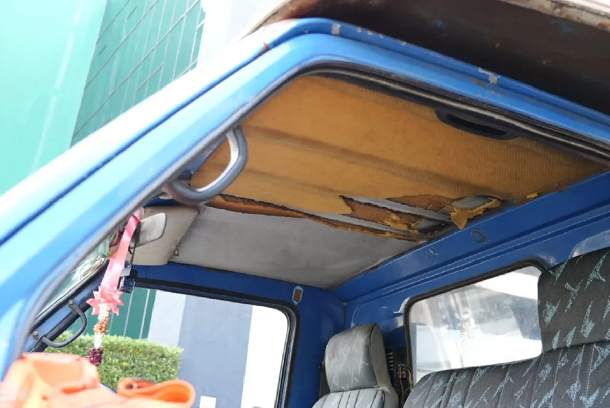 เปิดสภาพภายใน "รถขนฝัน" ถึงไม่หรูแต่พาเด็กหมอนทองสู้สุดใจ