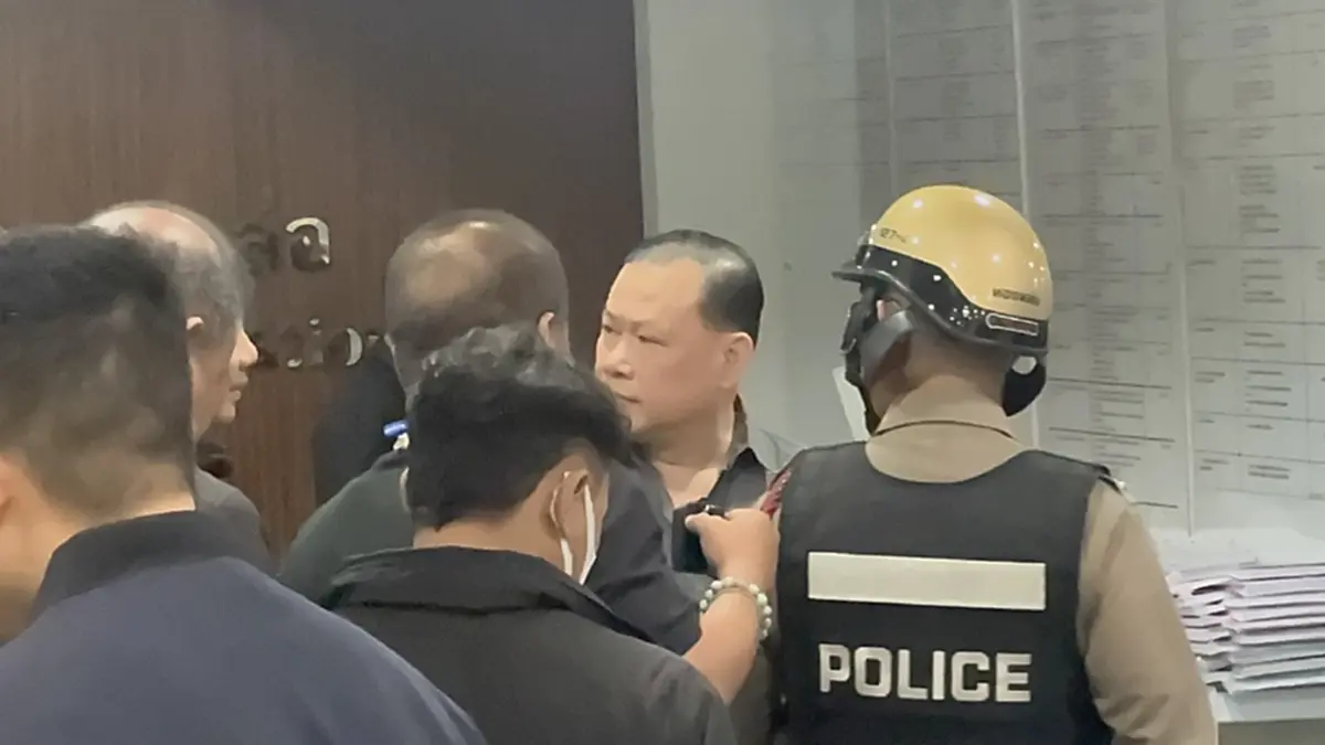 บุกรวบ "สันธนะ ประยูรรัตน์" อดีตตำรวจในโรงแรมชื่อดังกลางกรุงฯ