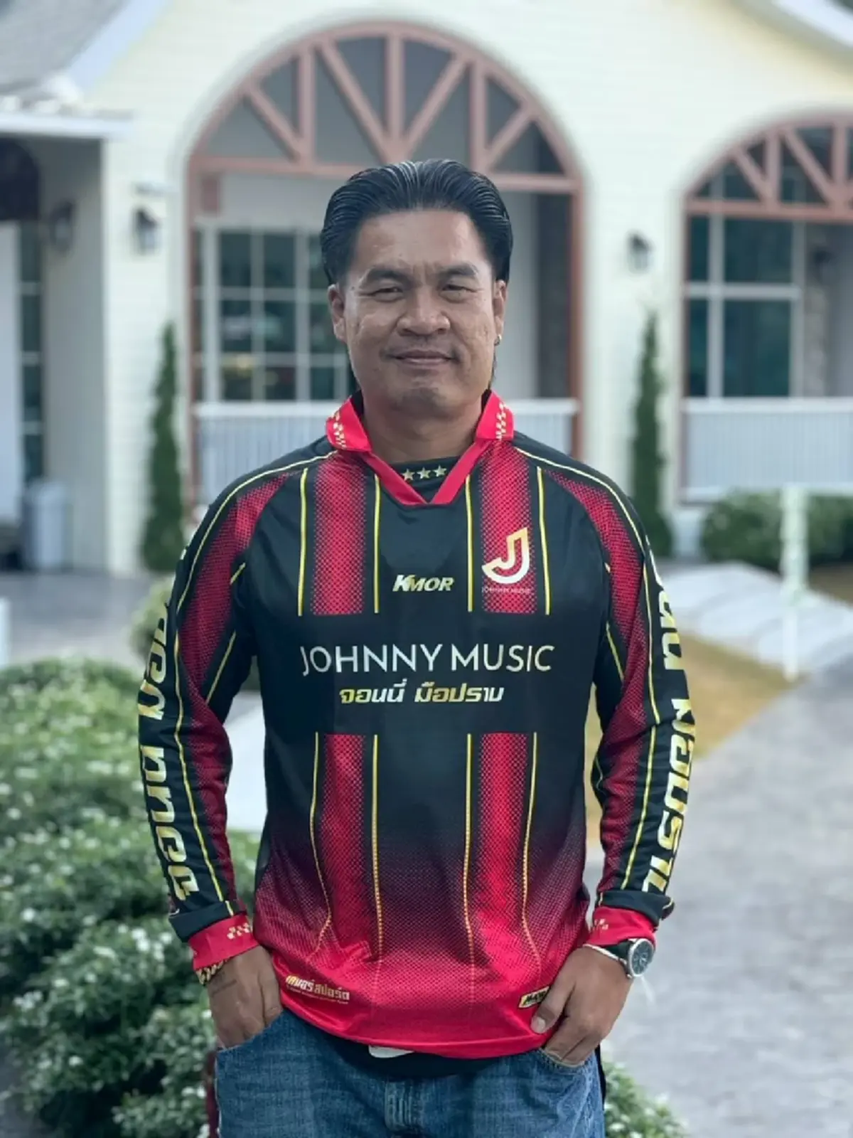 นักสู้ตัวจริง จอนนี่ เคลื่อนไหวล่าสุด หลังประกาศปิดกิจการฟ้าผ่า