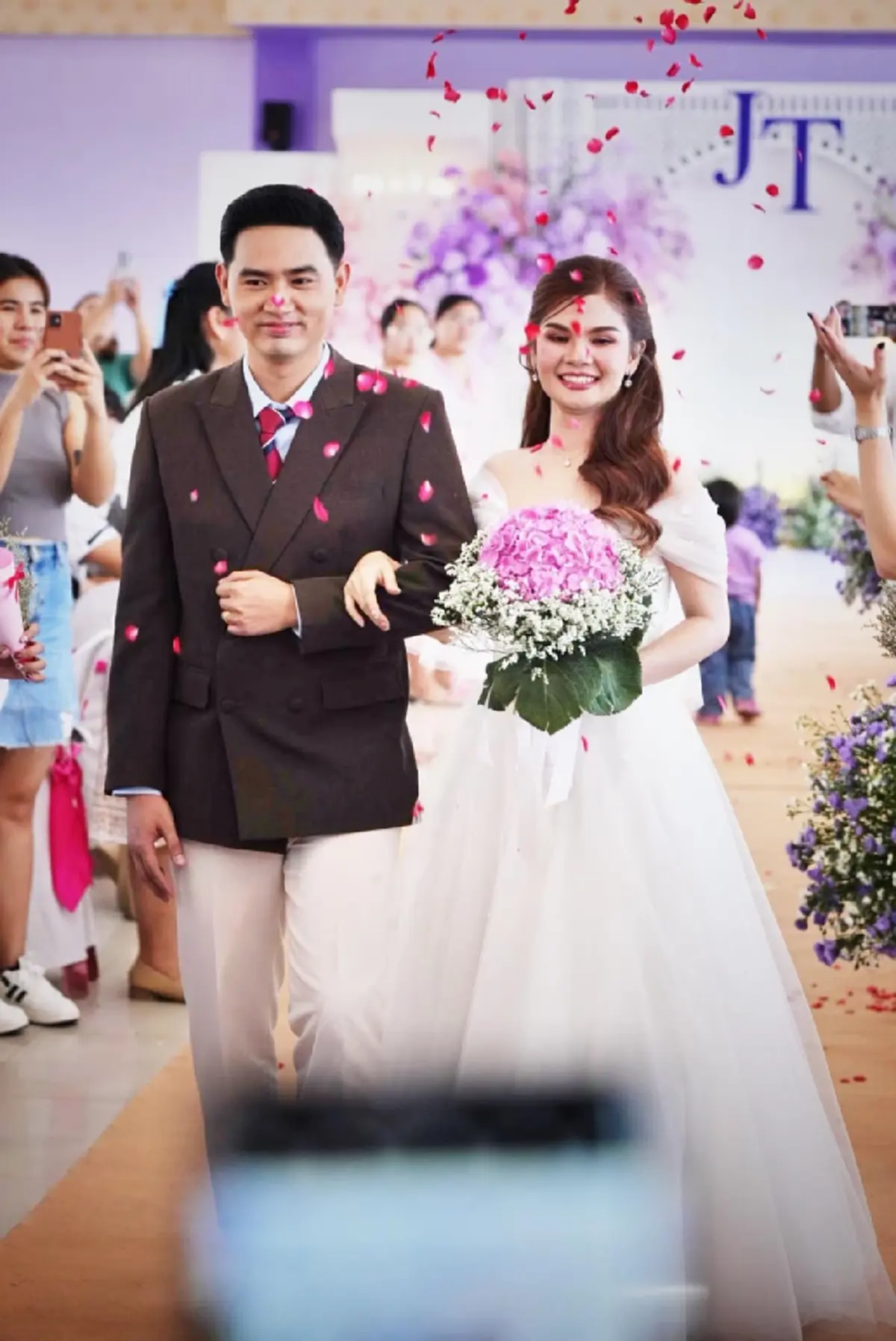 งานแต่งไร้เสียง ผู้บกพร่องทางการได้ยิน เจ้าบ่าวเล่าซึ้งเจอเจ้าสาวที่ไหน