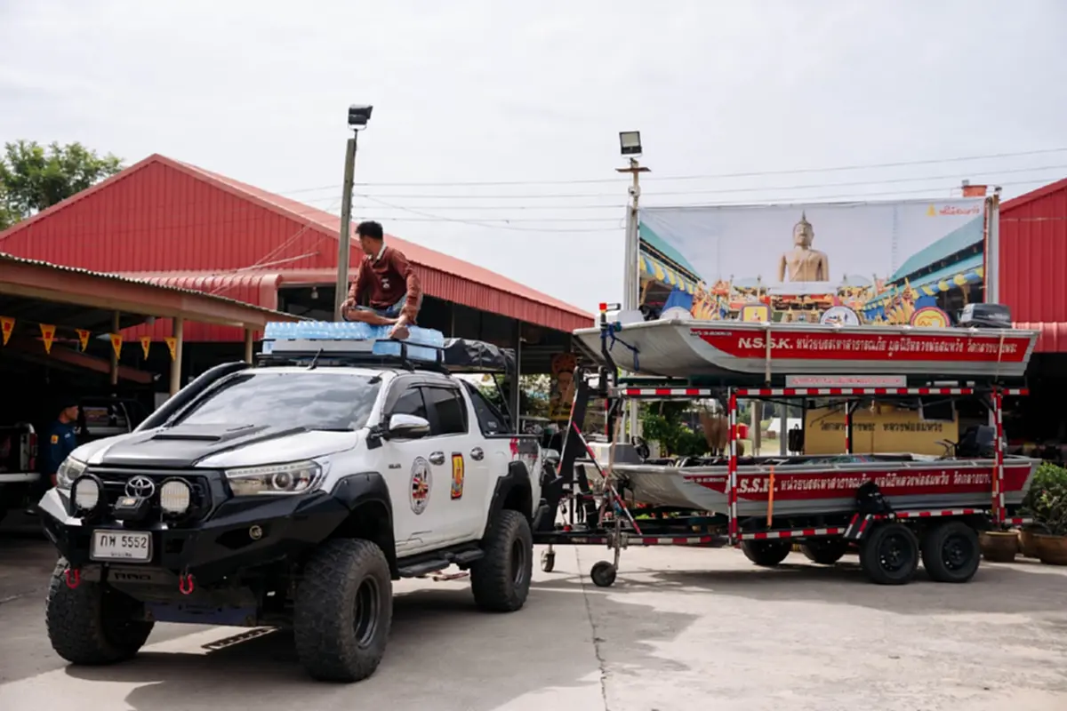 วัดกลางบางพระส่งทีมตอบโต้ภัยพิบัติ นครปฐมช่วยน้ำท่วมหาดใหญ่